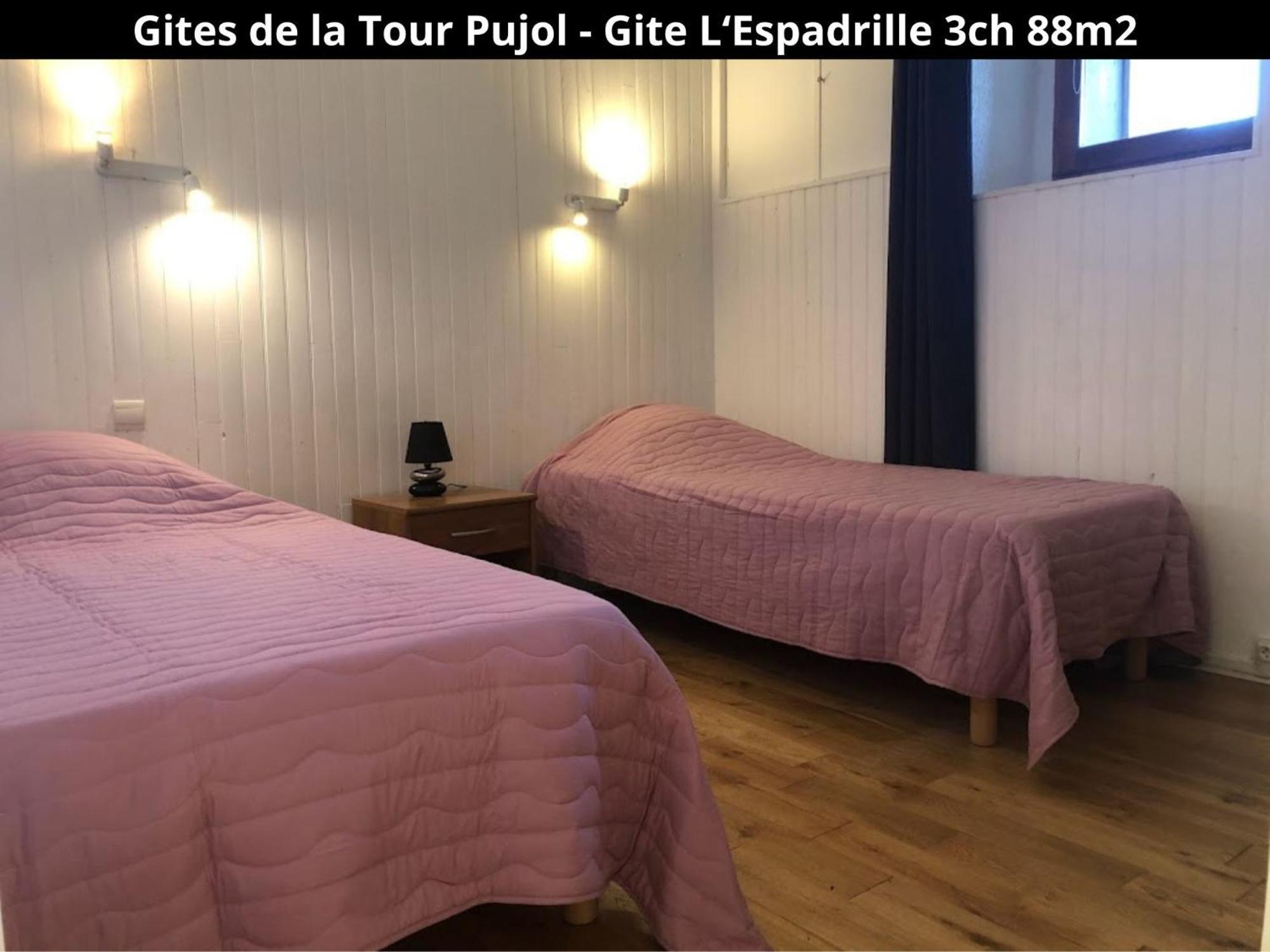 Les Gites De La Tour Pujol Argeles-sur-Mer Luaran gambar